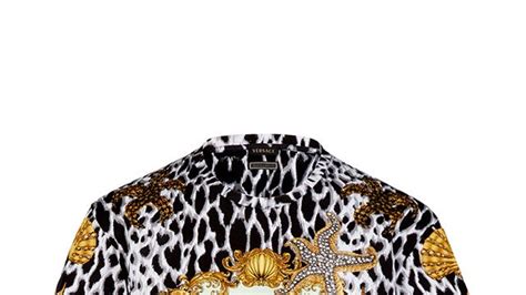 t shirt versace 2017 mara venier|Versace Tribute Collection: 5 T.